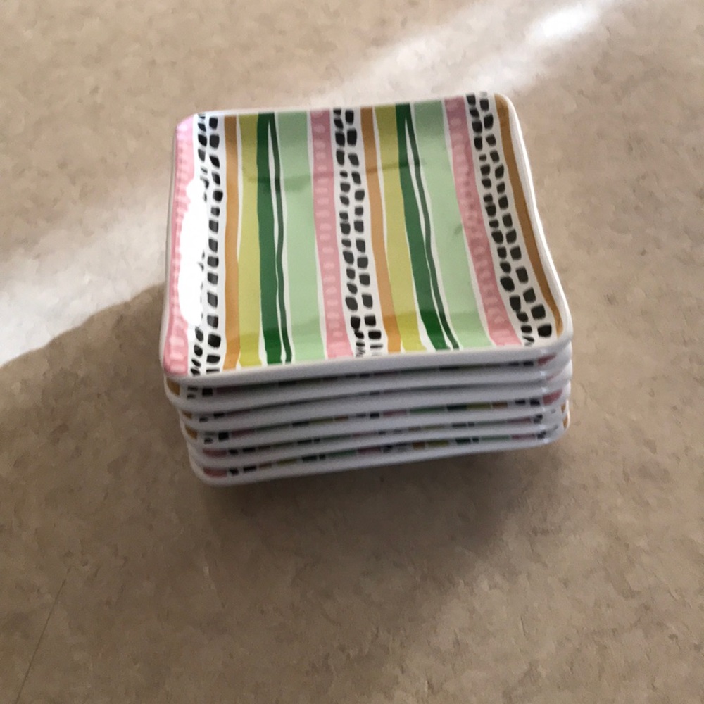 Decorative plates